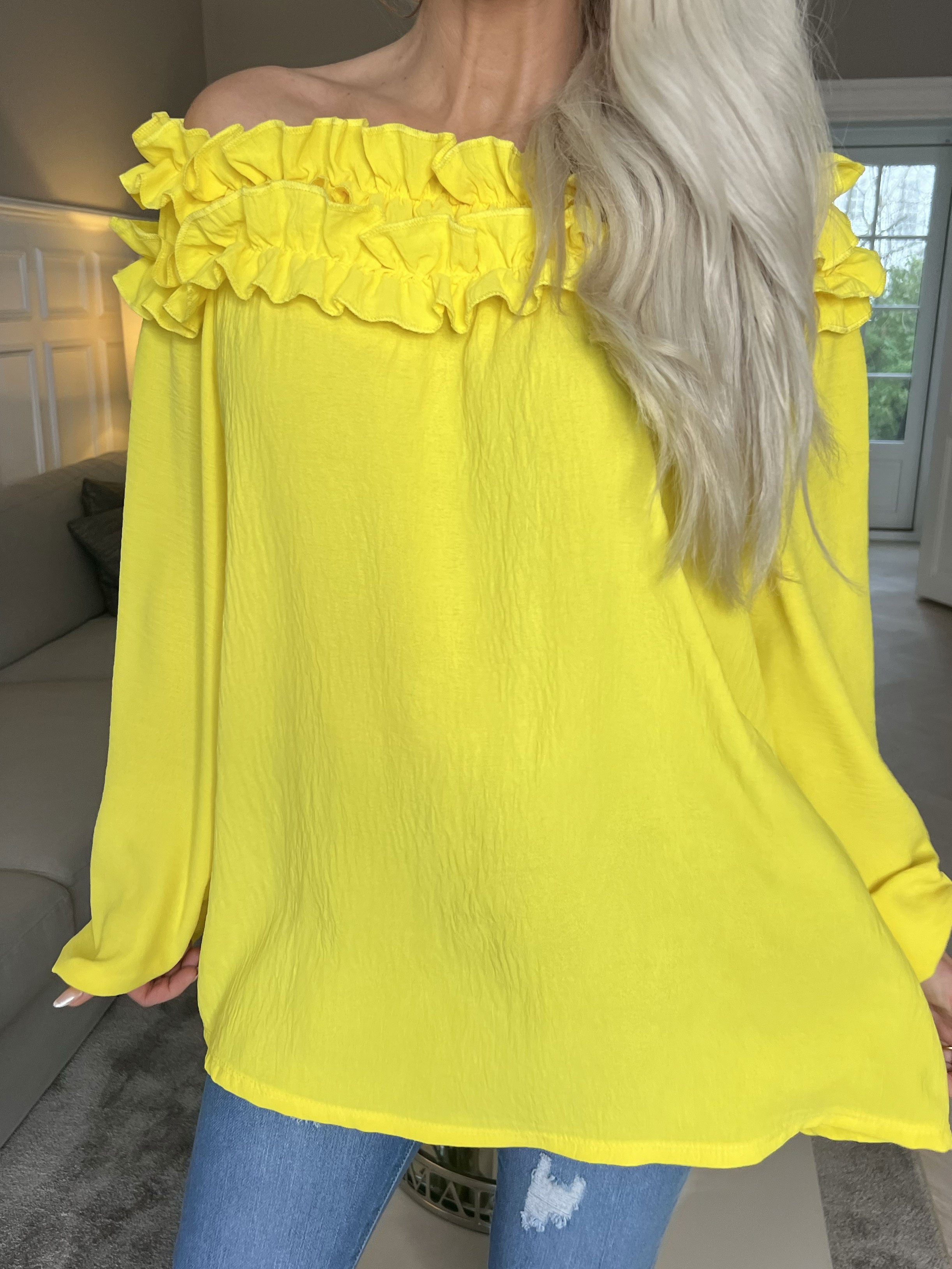 Chili - Fineste tunika bluse med flæser i udskæringen